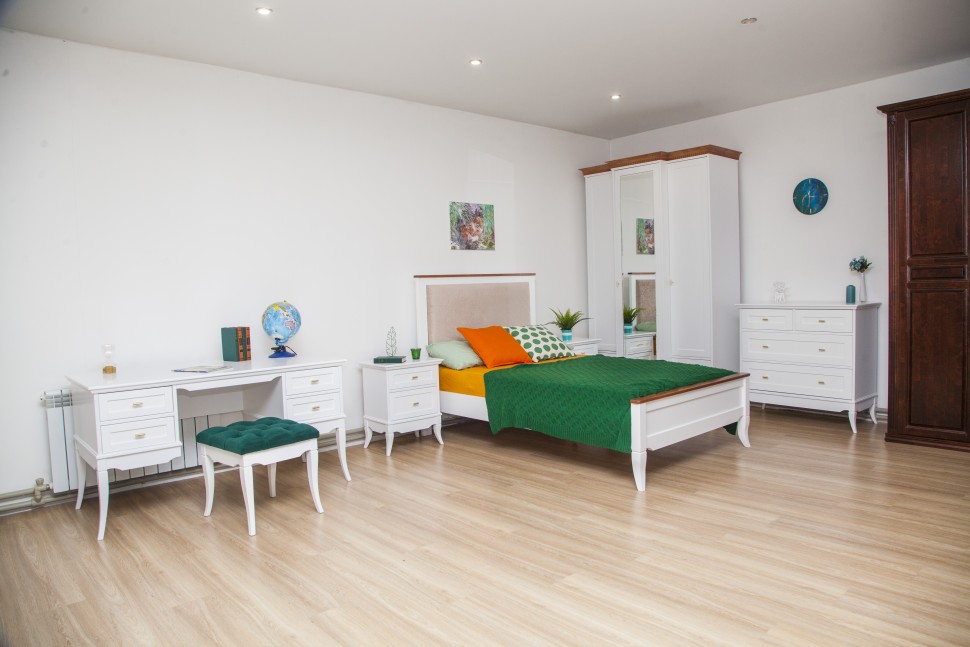 Кровать "Римини" с каретной стяжкой