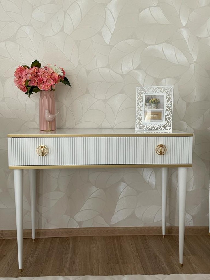 Столик туалетный Глория Столик туалетный Глория